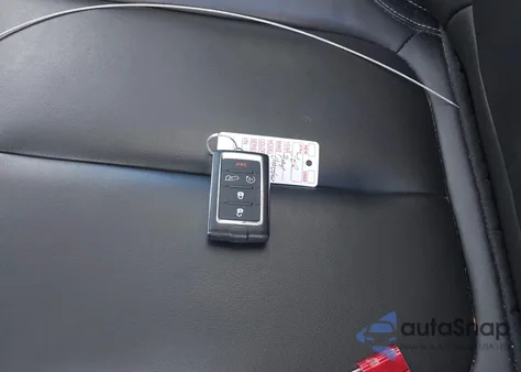 2024 Jeep Grand Cherokee Limited 4X4 z USA, uszkodzony, nr VIN 1C4RJHBG8RC697989